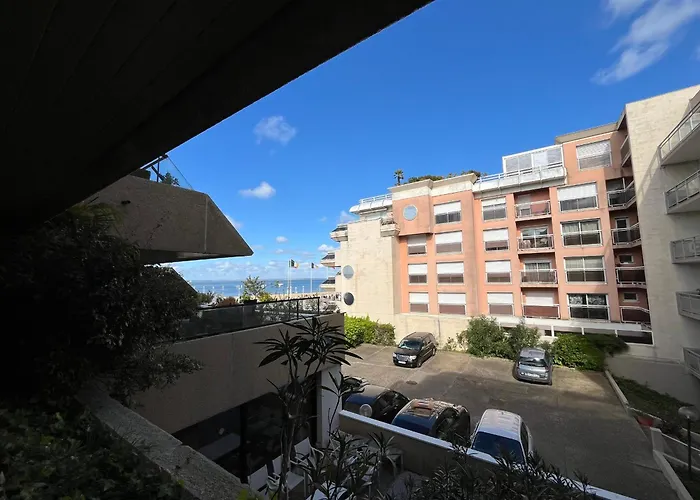 Coeur Avec Parking, Proche - Fr-1-319-604 *